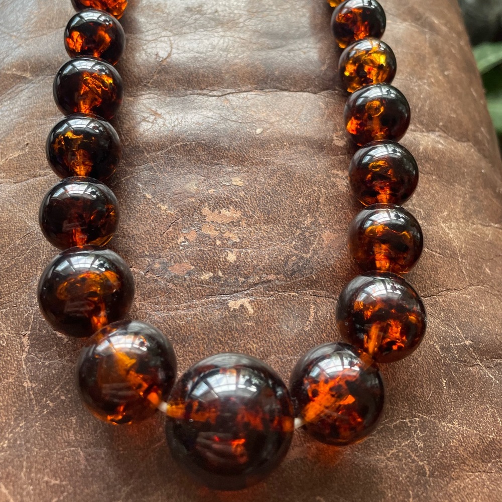 Vintage Tortie necklace